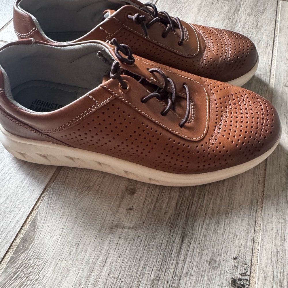 Johnston & Murphy Kids Brown Dress Shoes